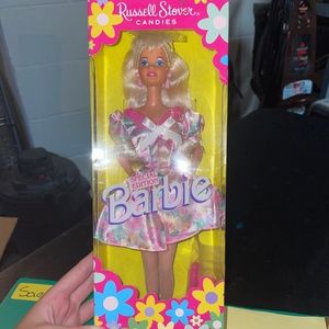 RUSSELL STOVER CANDIES - 1996 SPECIAL EDITION BARBIE DOLL
